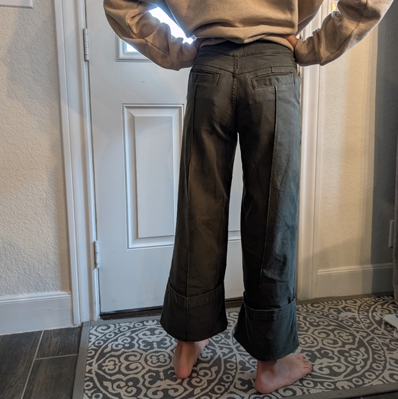 Anthropologie - Pilcro Wide-Leg Cuffed Pants - Olive Green - Picture 7 of 12